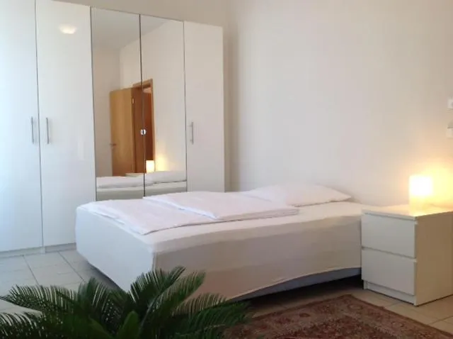 Apart-hotel Boarding-potsdam 4*